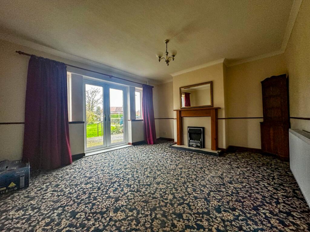 3 bed Semi-Detached