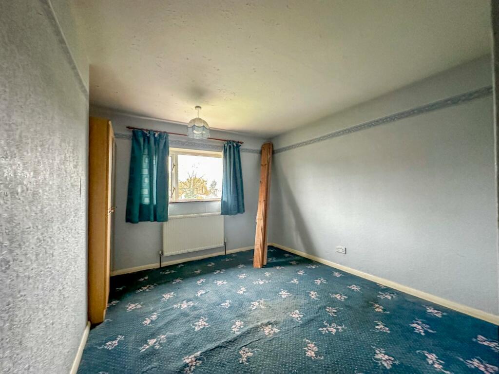 3 bed Semi-Detached