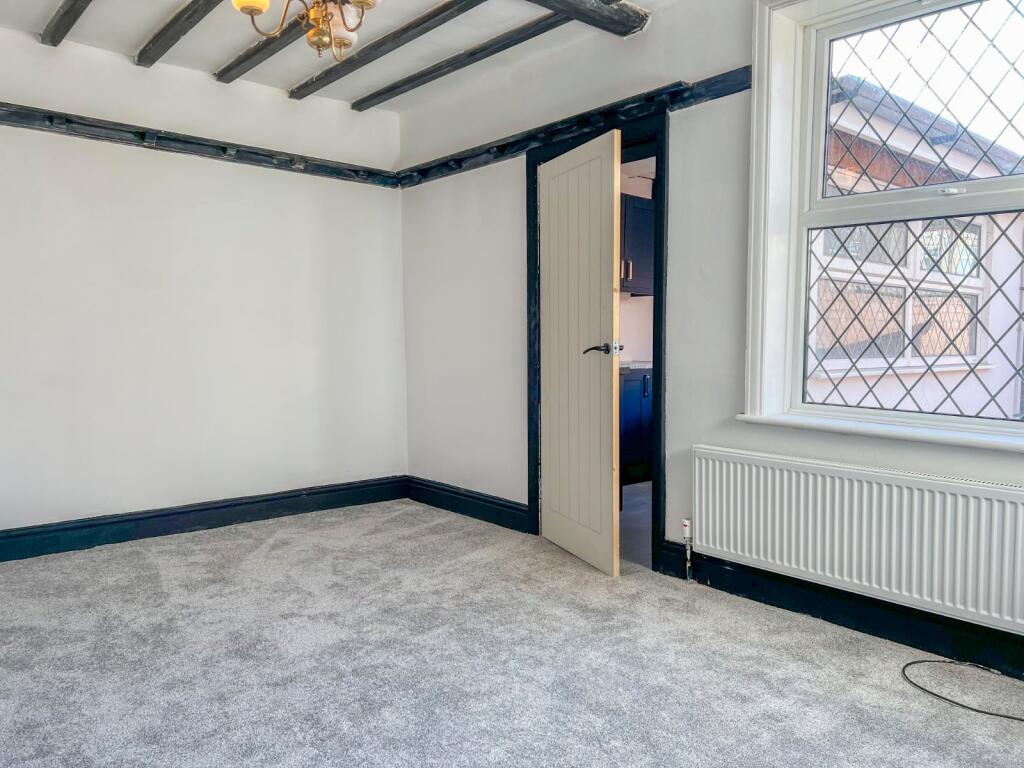 3 bed End of Terrace