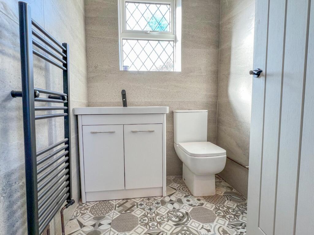 3 bed End of Terrace