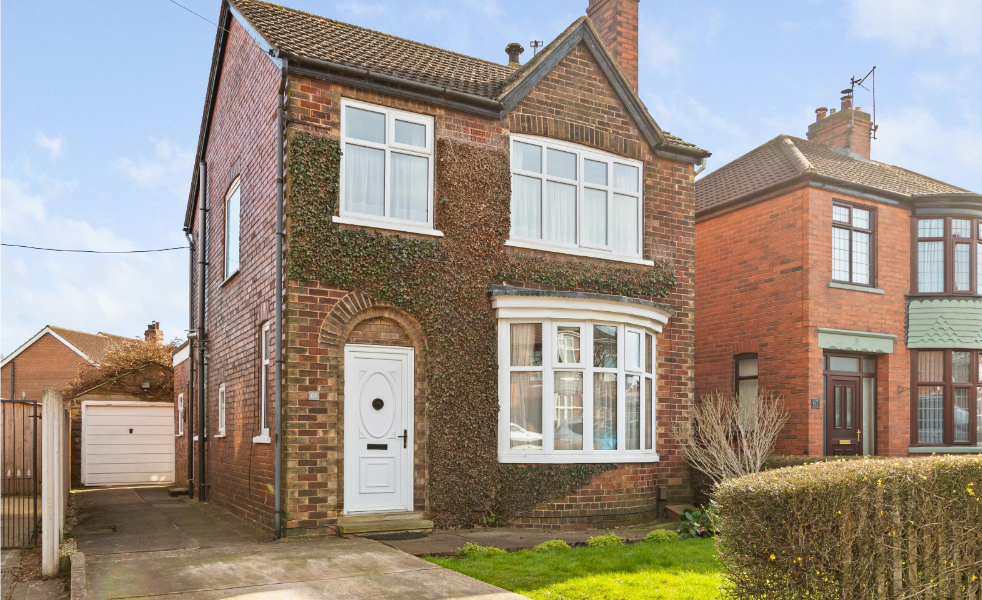 3 bed Semi-Detached