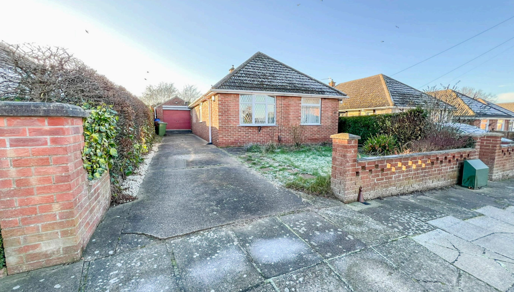 2 bed Detached Bungalow