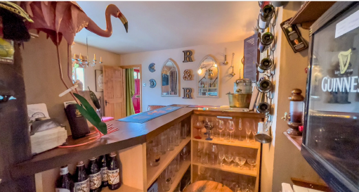 4 bed Character Property