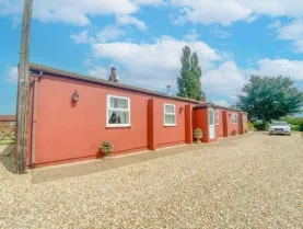 2 bed Bungalow
