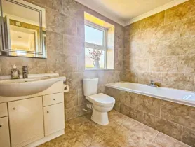 2 bed Bungalow