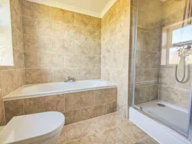 2 bed Bungalow