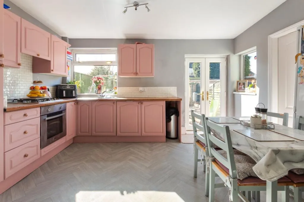 3 bed Bungalow