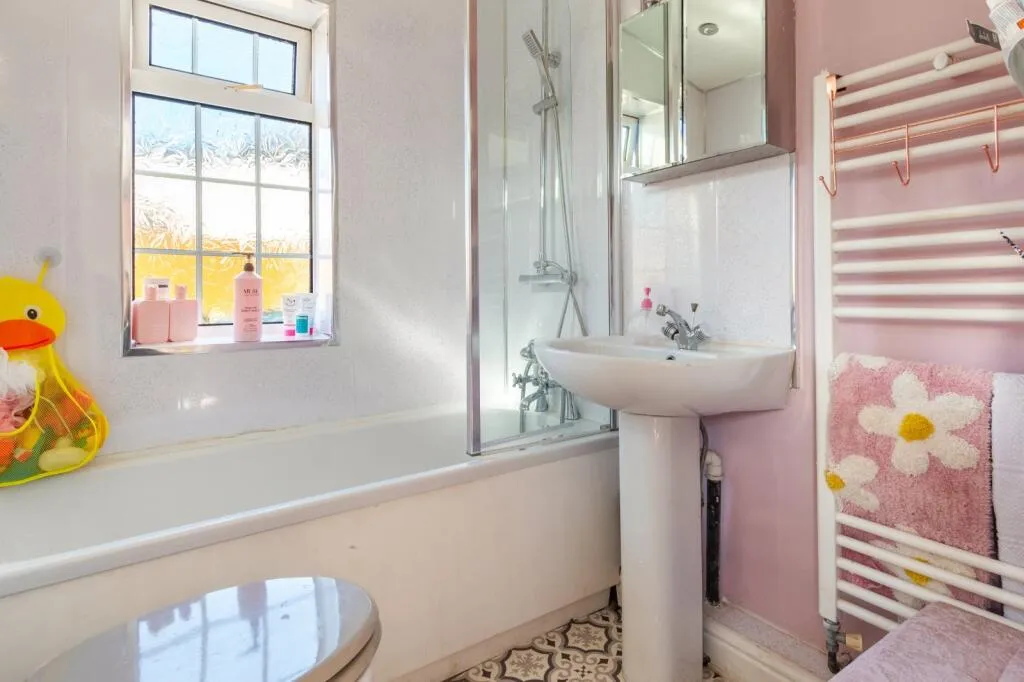 3 bed Bungalow