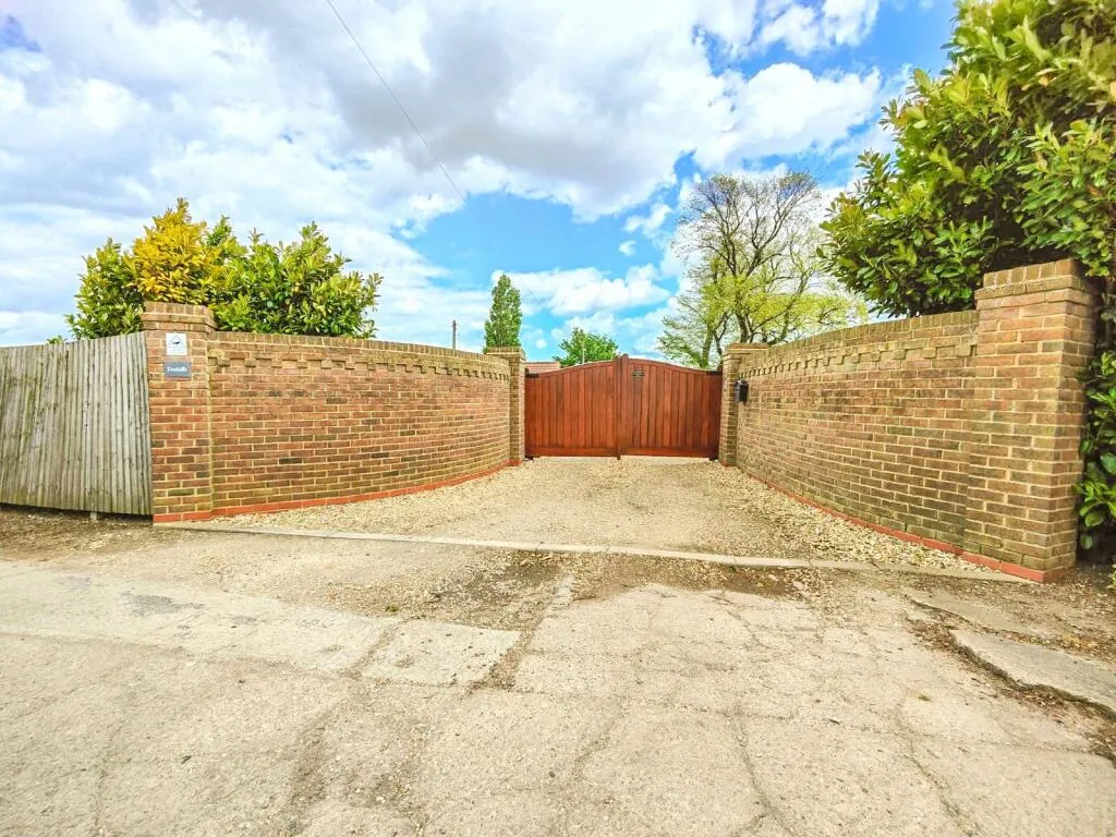 2 bed Bungalow