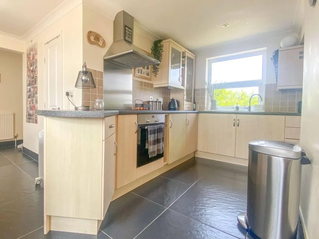 2 bed Bungalow