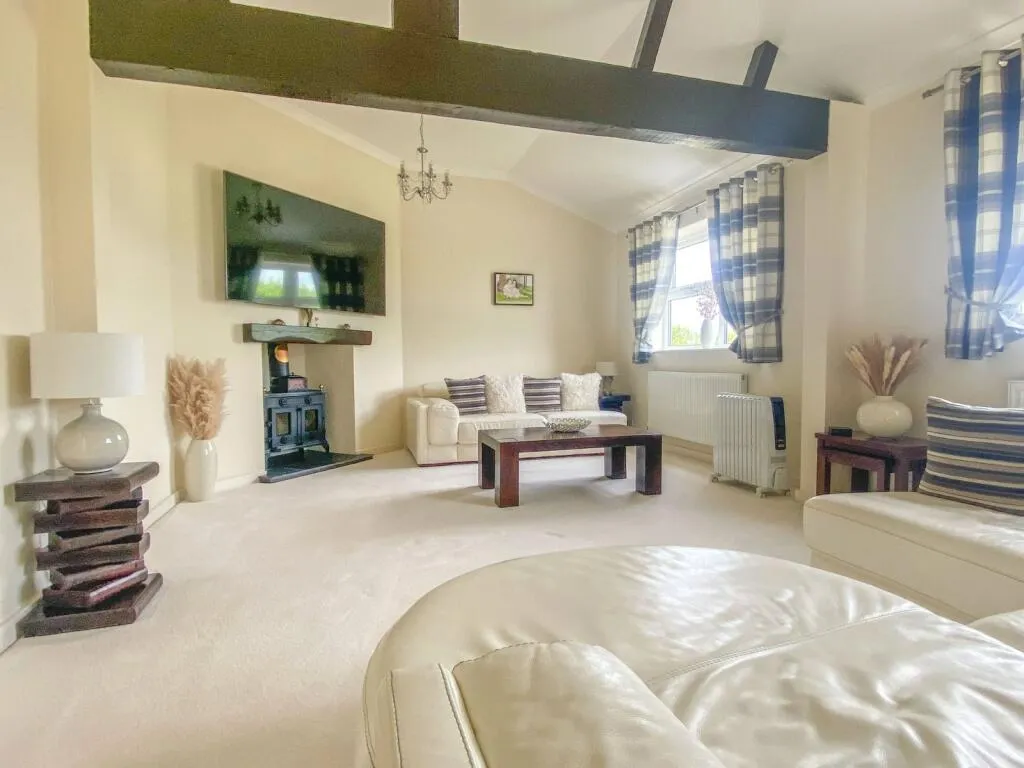 2 bed Bungalow