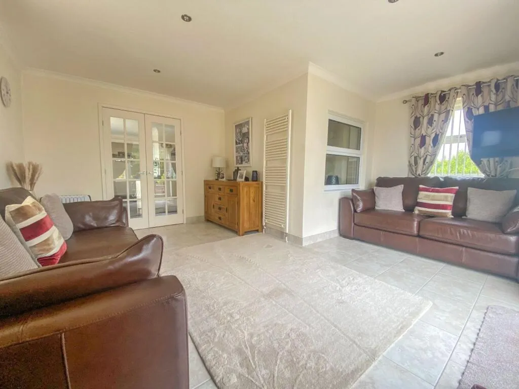 2 bed Bungalow