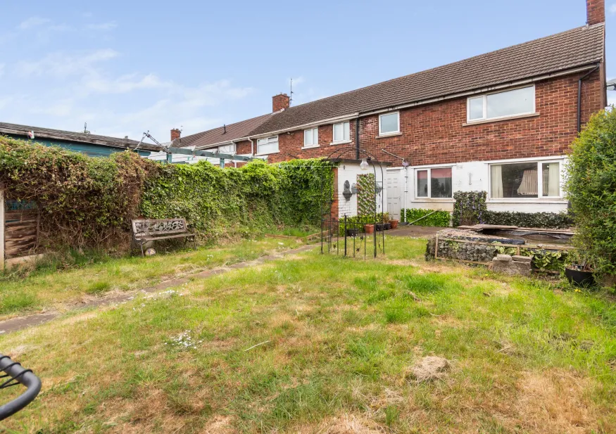 3 bed End of Terrace