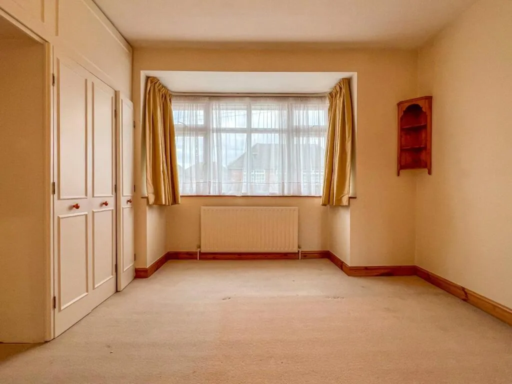 3 bed Semi-Detached