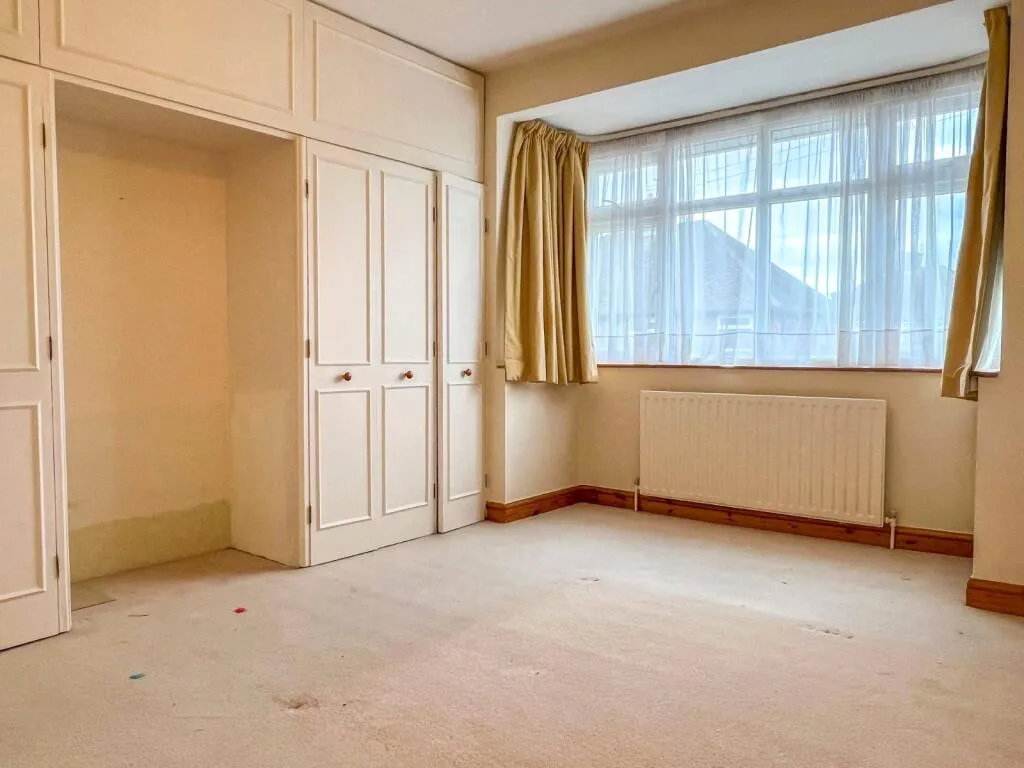 3 bed Semi-Detached