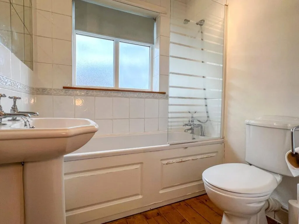 3 bed Semi-Detached