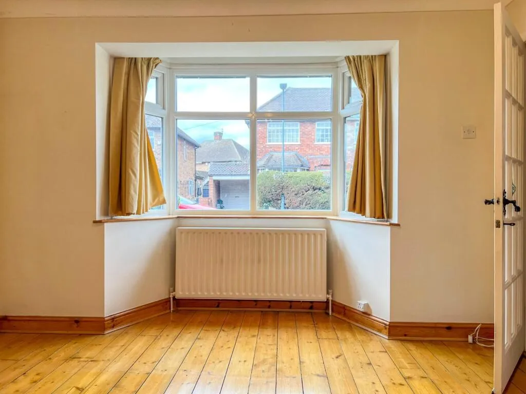 3 bed Semi-Detached