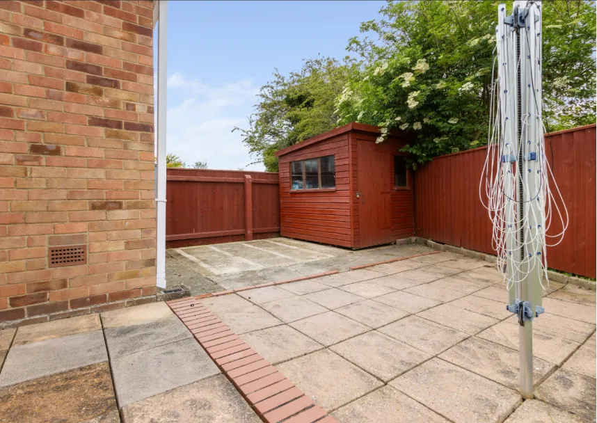 3 bed Semi-Detached Bungalow
