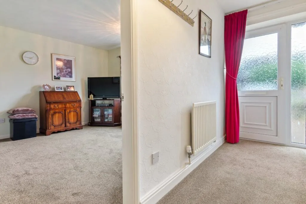 3 bed Detached Bungalow
