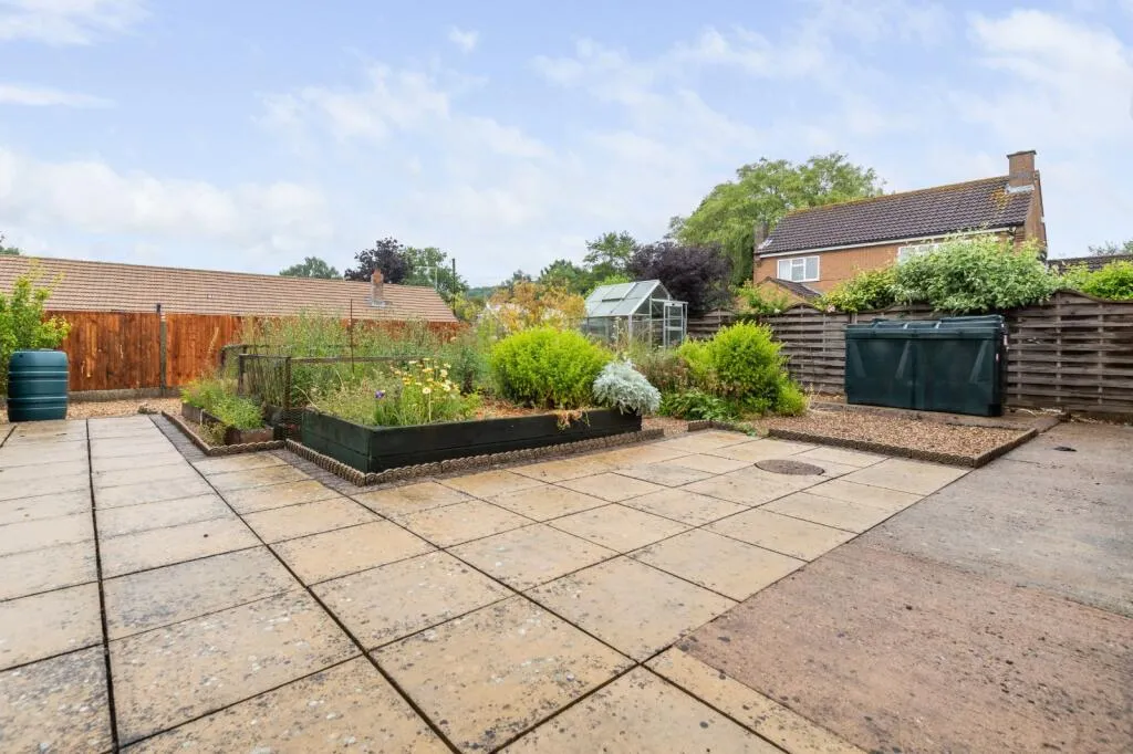 3 bed Detached Bungalow