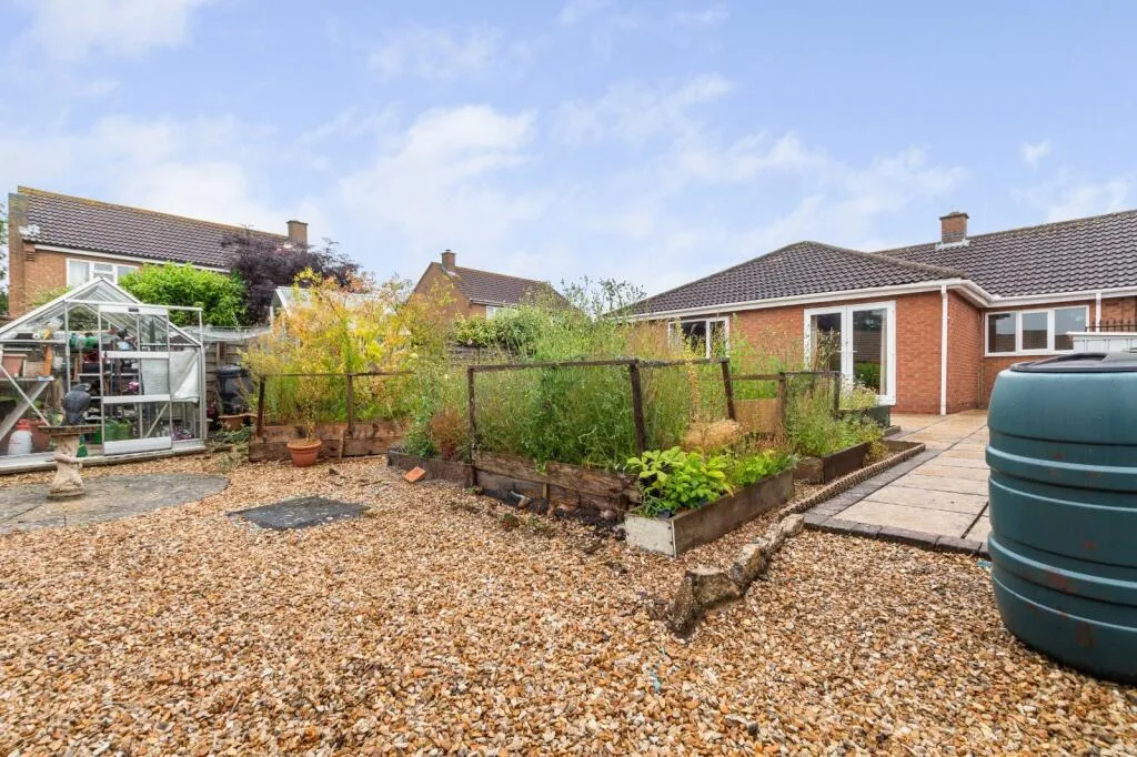 3 bed Detached Bungalow