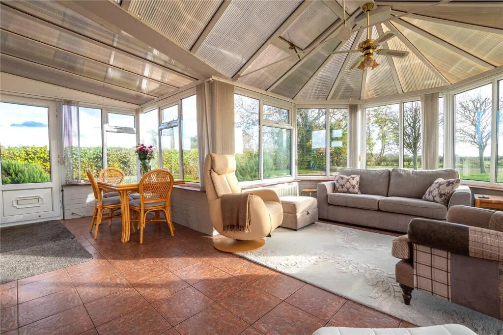 4 bed Detached