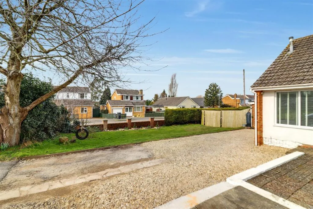 3 bed Bungalow