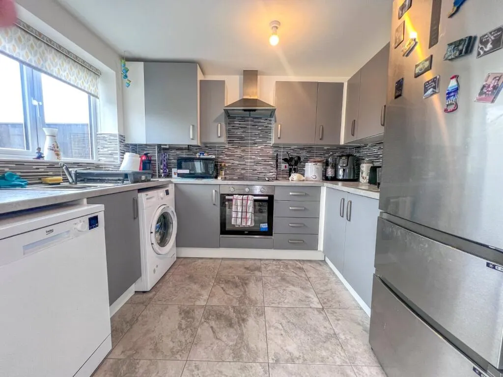 3 bed Semi-Detached