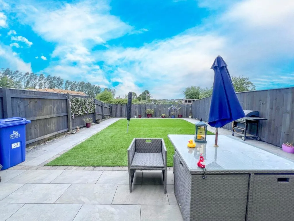 3 bed Semi-Detached