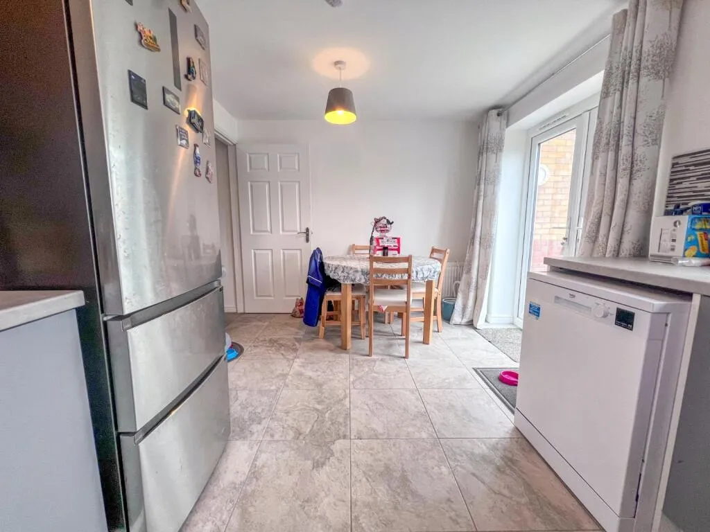 3 bed Semi-Detached