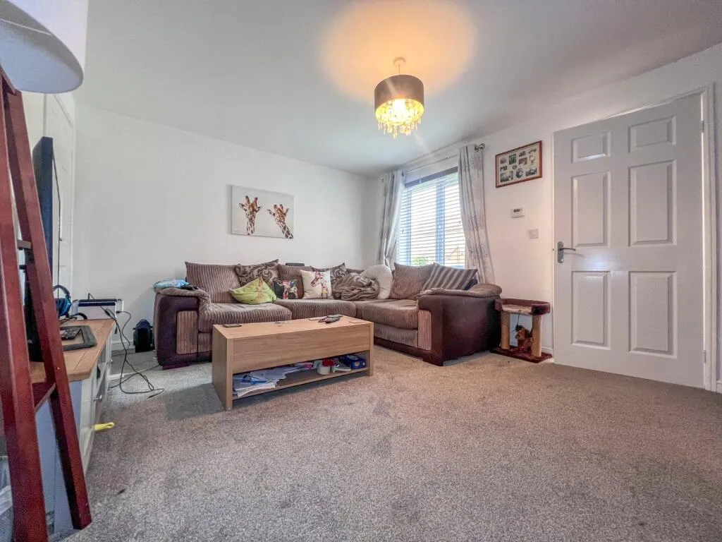 3 bed Semi-Detached