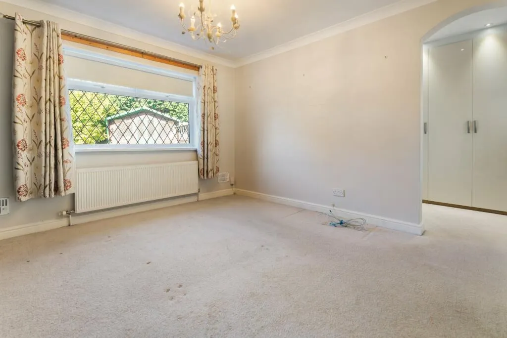 2 bed Detached Bungalow