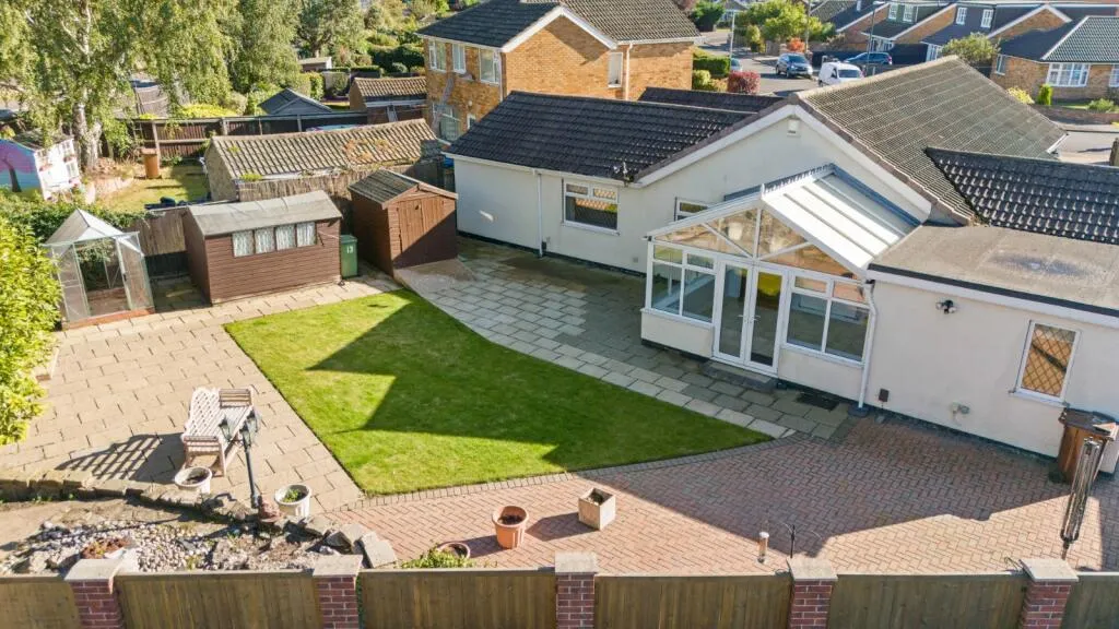 2 bed Detached Bungalow