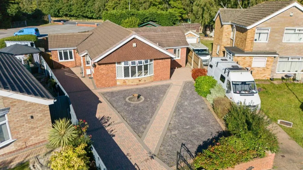 2 bed Detached Bungalow