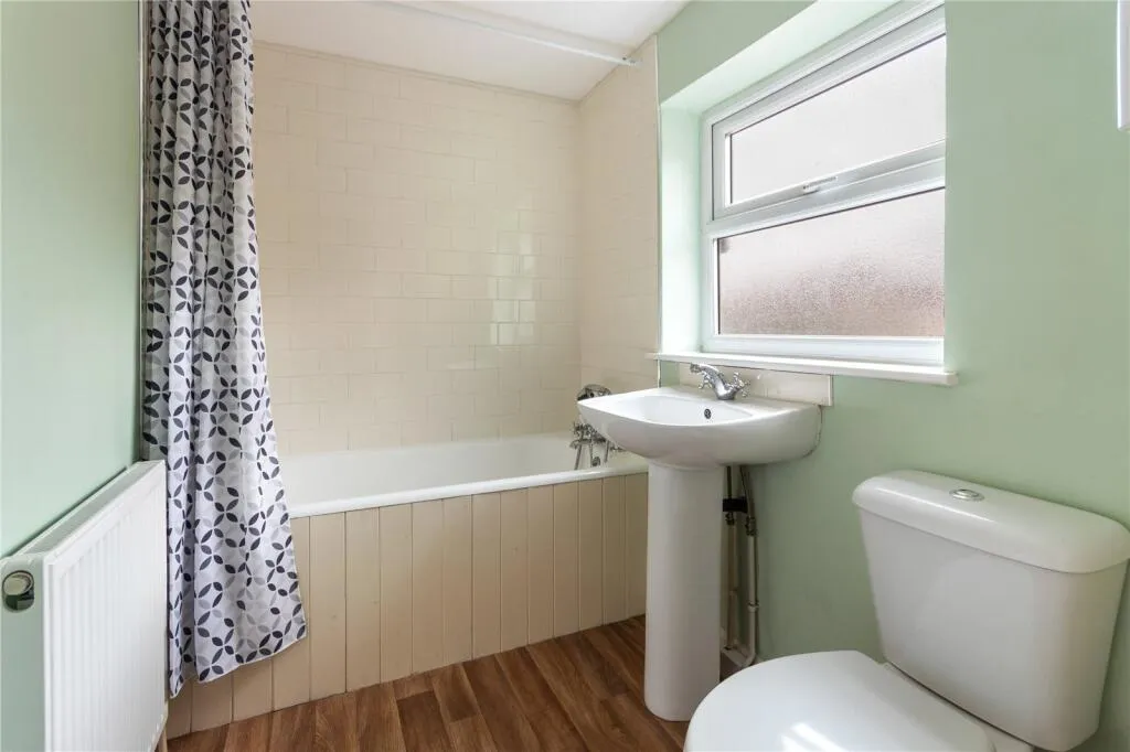 2 bed End of Terrace