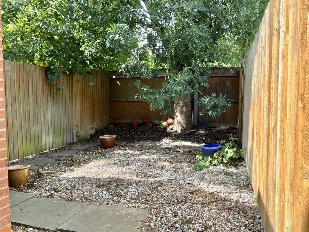 2 bed Terraced