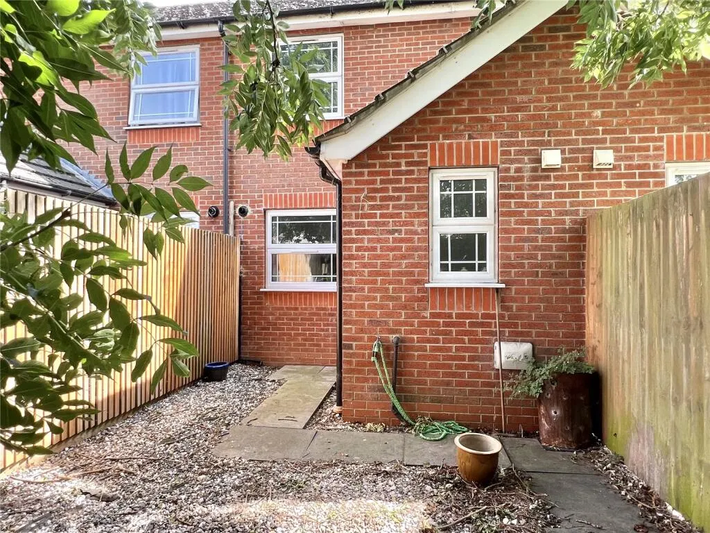2 bed Terraced