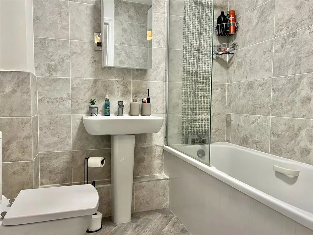 2 bed Terraced