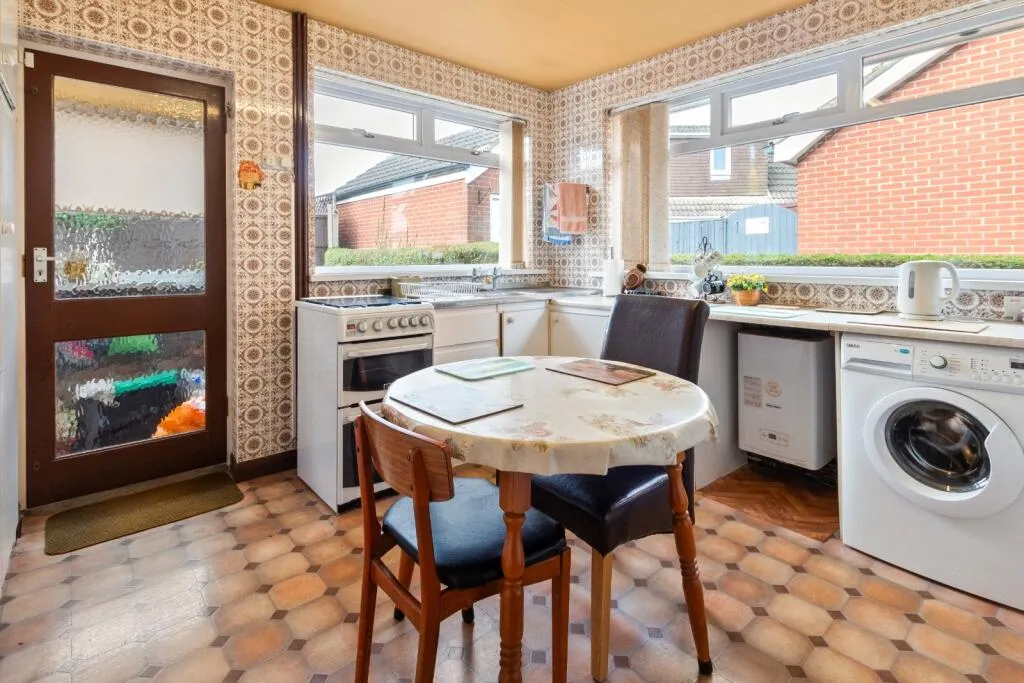 3 bed Detached Bungalow