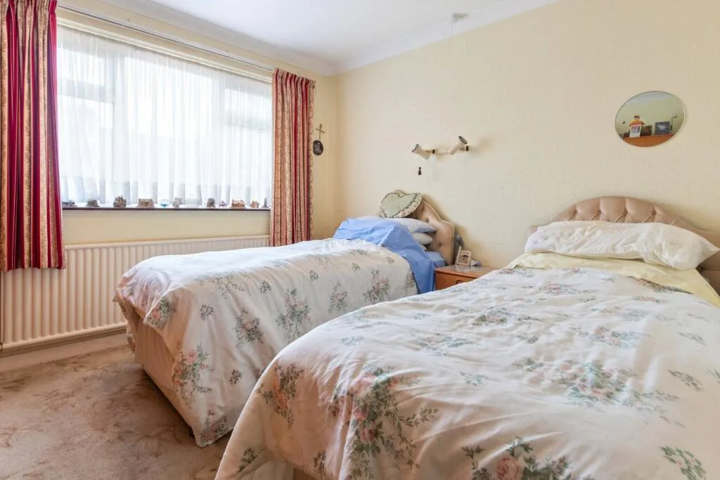 3 bed Detached Bungalow