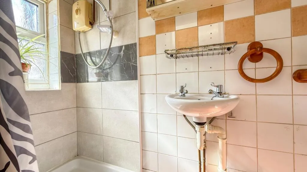 3 bed Terraced