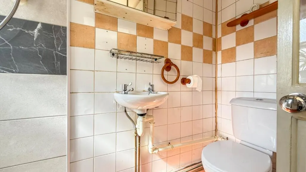 3 bed Terraced