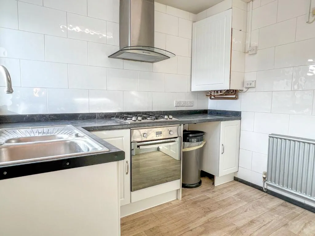 2 bed Semi-Detached Bungalow