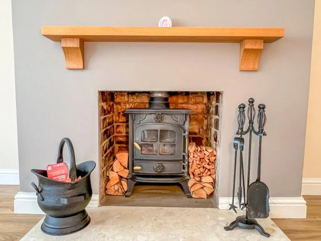 2 bed Semi-Detached Bungalow