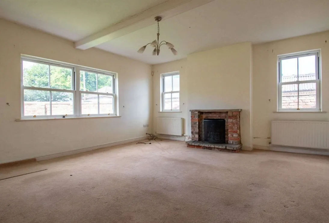 4 bed House