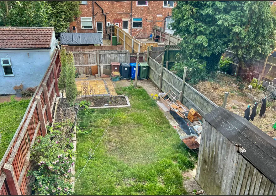 3 bed Terraced