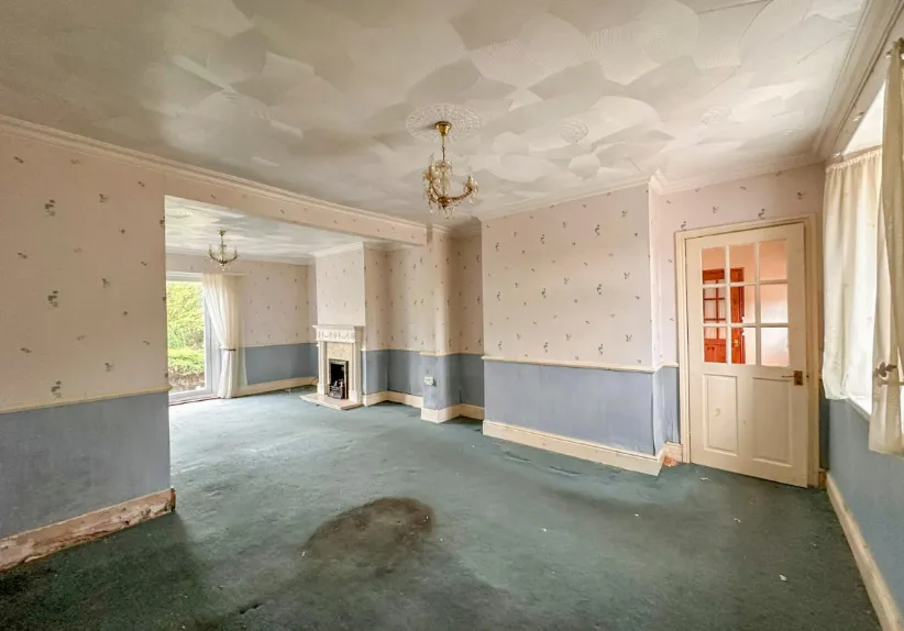 3 bed End of Terrace