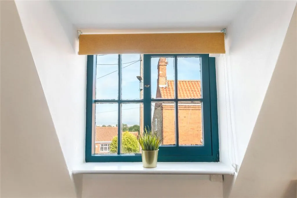 2 bed Semi-Detached
