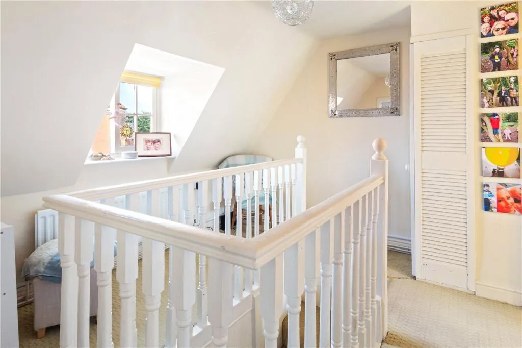 2 bed Semi-Detached
