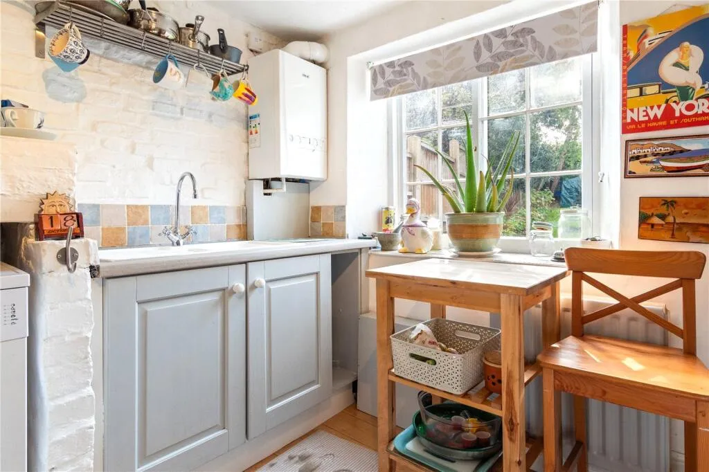 2 bed Semi-Detached